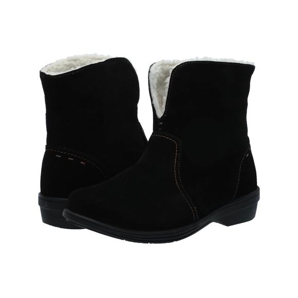 Spenco Shoes - Spenco Women's Sun Valley Chukka Boot